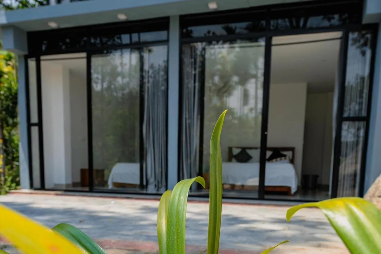 Lexbey Pool Villa Kalpatta