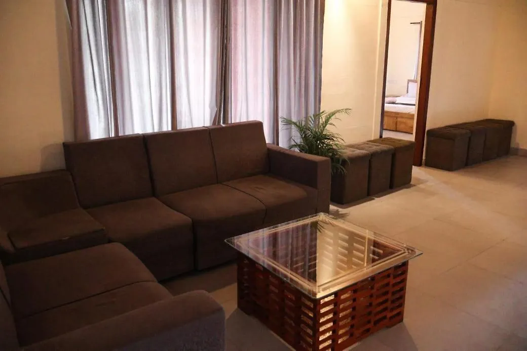 Lexbey Pool Villa Kalpatta